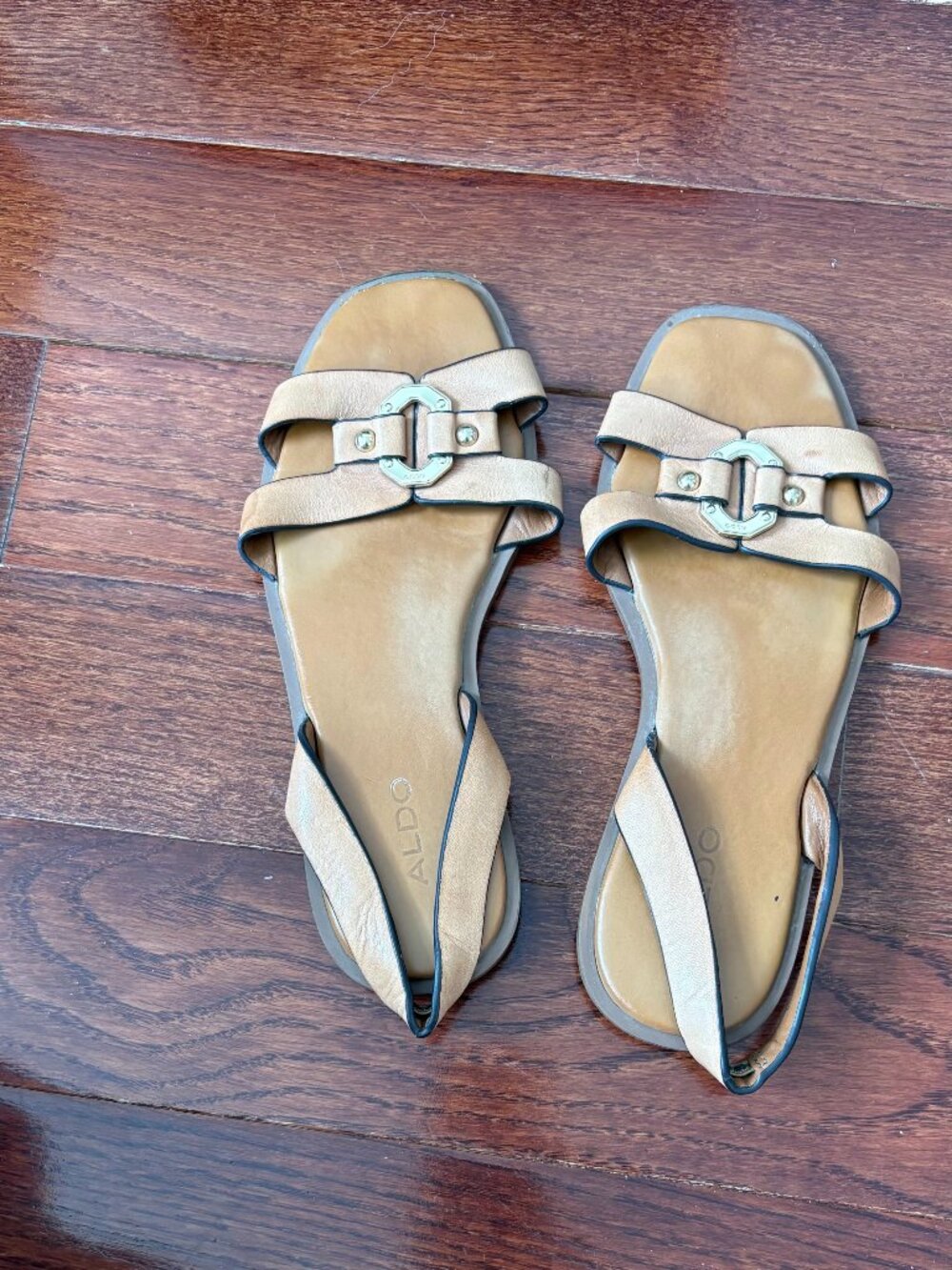 ALDO Tan Leather Sandals | Gold Buckle | Size 6